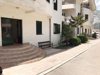Апартаменты Roman Garden Apartment Рисан Апартаменты с 1 спальней-23